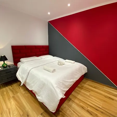 Keli S * Тирана